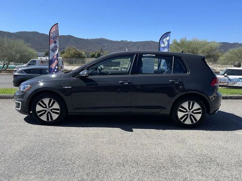 Used 2019 Volkswagen e-Golf SEL Premium image 9