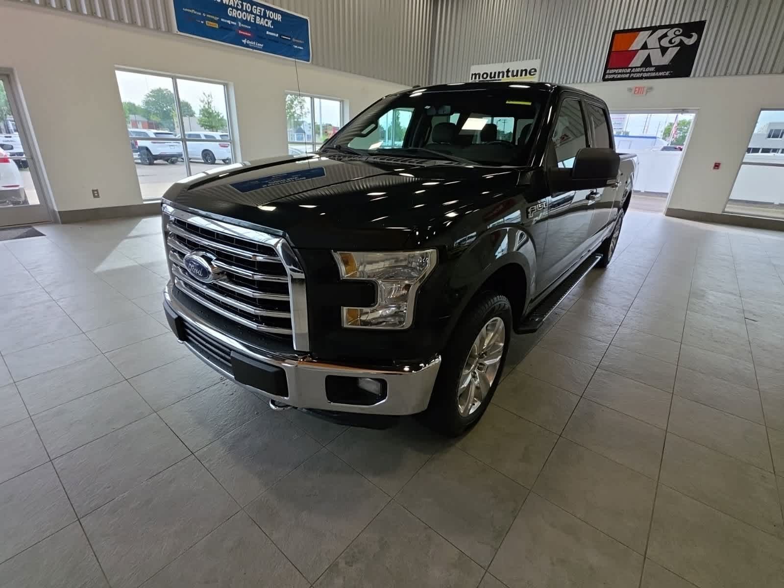 Used 2016 Ford F150 XLT w/ Equipment Group 302A Luxury AWD/4WD image 1
