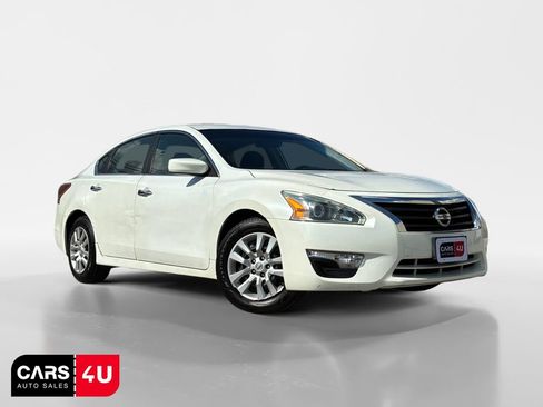 Used 2013 Nissan Altima 2.5 S FWD image 1