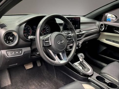 Used 2020 Kia Forte EX FWD image 17