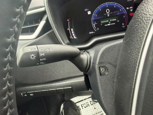 Used 2025 Toyota Corolla XSE FWD image 16