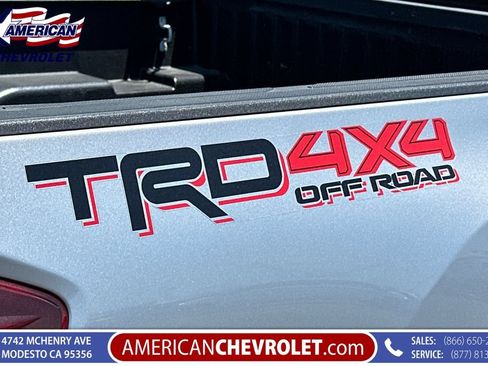 Used 2019 Toyota Tacoma TRD Off-Road AWD/4WD image 38