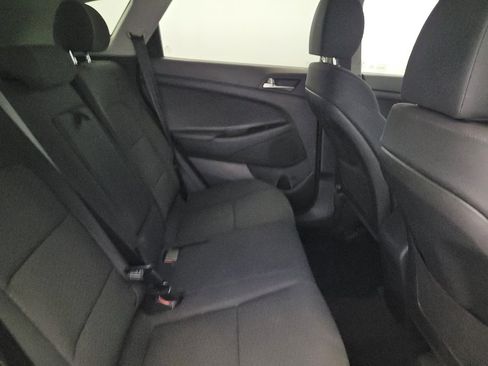 Used 2019 Hyundai Tucson SE AWD/4WD image 19