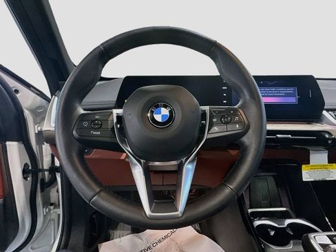 Used 2026 BMW X1 xDrive28i w/ Technology Package AWD/4WD image 11
