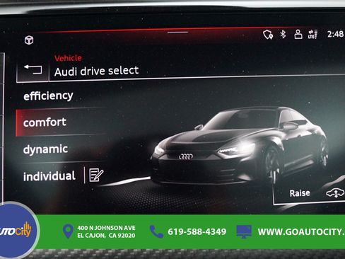 Used 2022 Audi e-tron GT Premium Plus AWD/4WD image 25