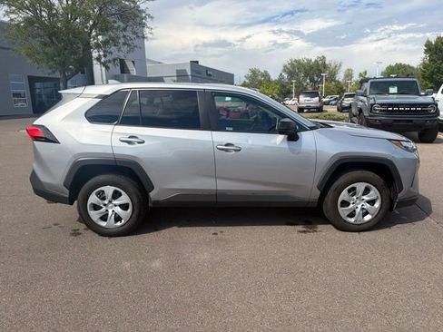 Used 2025 Toyota RAV4 LE AWD/4WD image 10