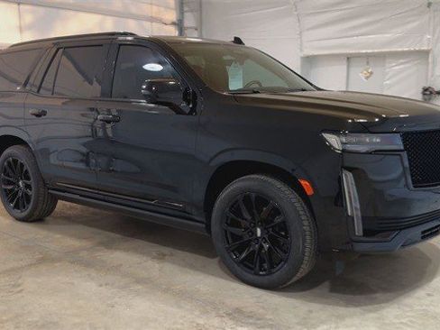 Certified 2023 Cadillac Escalade Sport Platinum w/ LPO, ONYX Package image 2