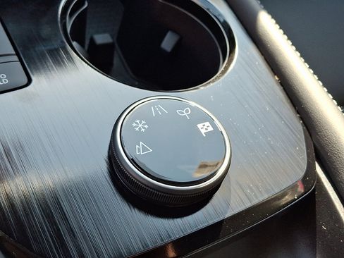 New 2026 Nissan Rogue Platinum w/ Platinum Premium Package image 17