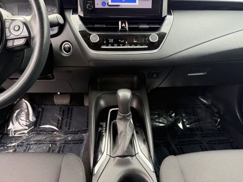 Used 2024 Toyota Corolla LE w/ LE Convenience Package image 11