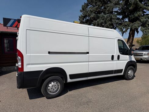 Used 2023 RAM ProMaster 2500 FWD image 22