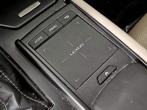 Used 2021 Lexus ES 300h w/ Premium Package image 28