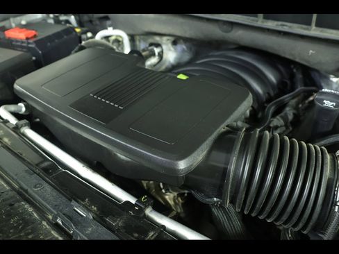 Used 2023 GMC Sierra 1500 SLE image 21