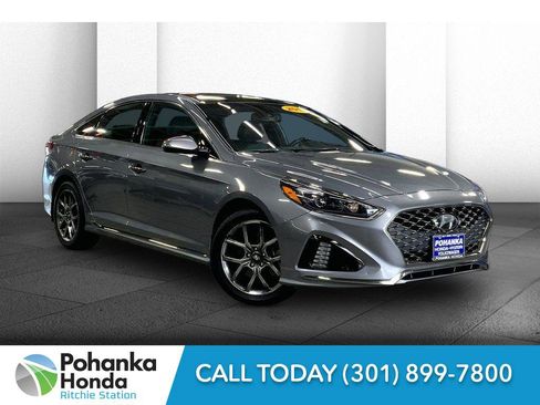 Used 2019 Hyundai Sonata Limited image 1
