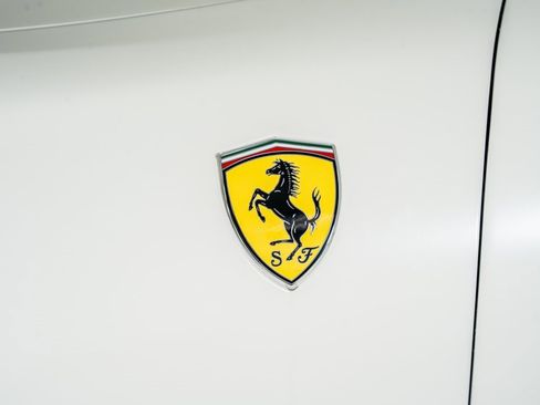 Used 2023 Ferrari Roma image 21