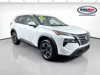 Used 2025 Nissan Rogue SV