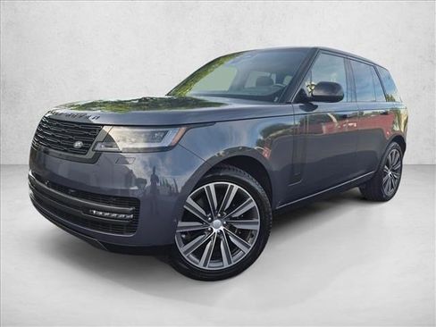 Used 2025 Land Rover Range Rover SE AWD/4WD image 1