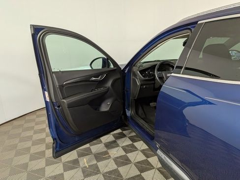 Used 2022 Buick Envision Preferred image 12