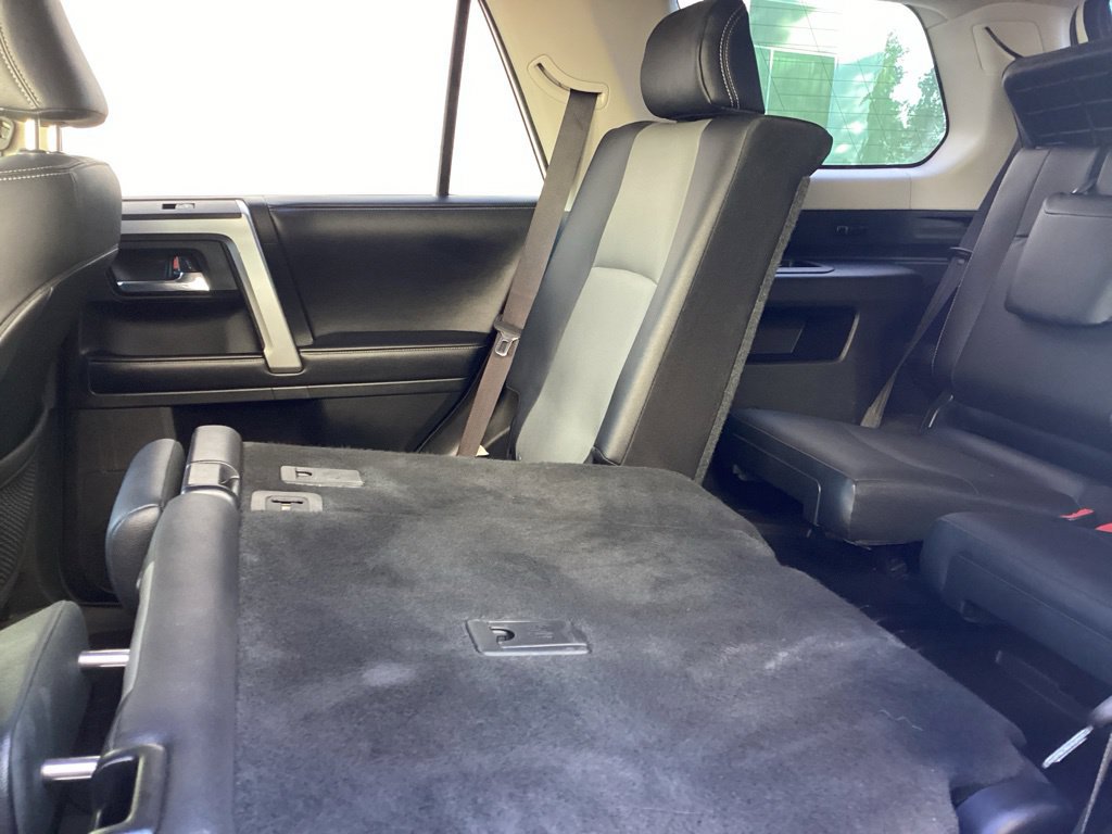 Certified 2019 Toyota 4Runner SR5 Premium AWD/4WD image 6