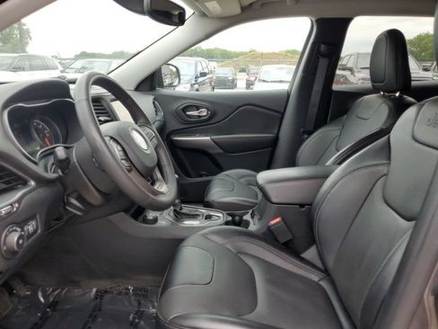 Used 2022 Jeep Cherokee Latitude Lux AWD/4WD image 5