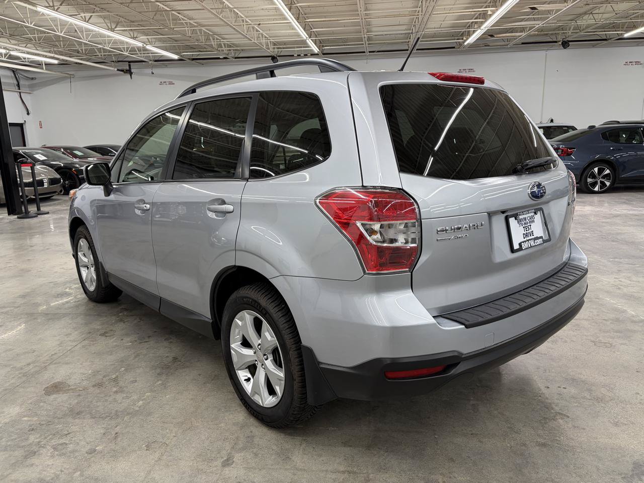 Used 2015 Subaru Forester 2.5i Premium w/ All-Weather Package AWD/4WD image 10