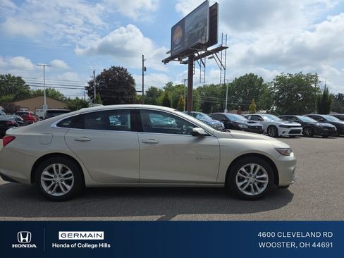 Used 2016 Chevrolet Malibu LT FWD image 6