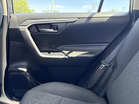 Used 2024 Toyota RAV4 XLE FWD image 19
