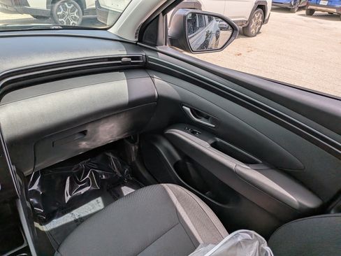 Used 2022 Hyundai Tucson SEL AWD/4WD image 17