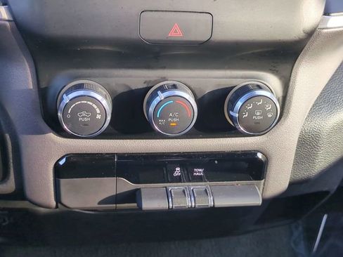 Used 2023 RAM 1500 Big Horn image 17