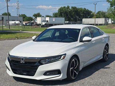 Used 2019 Honda Accord Sport image 1