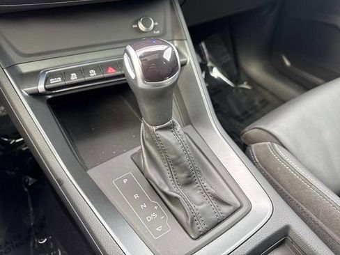 Used 2023 Audi Q3 2.0T Premium image 25
