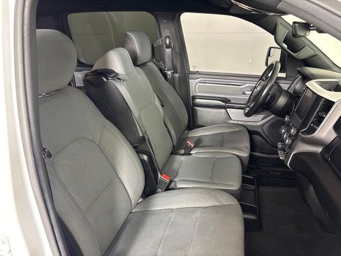 Used 2022 RAM 1500 Big Horn AWD/4WD image 18