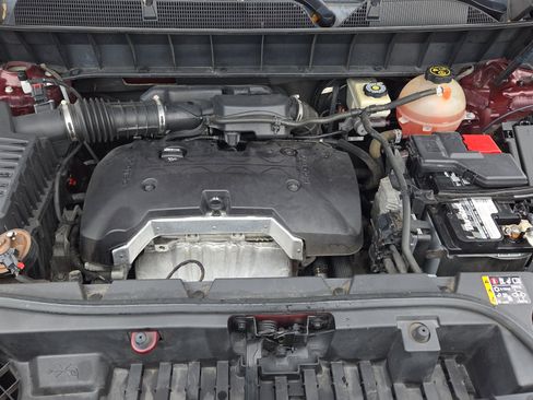 Used 2018 GMC Acadia SLE image 20