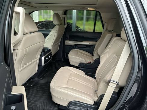 Certified 2023 Ford Expedition Limited AWD/4WD image 24