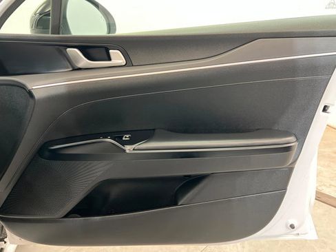 Used 2022 Kia K5 GT-Line image 22