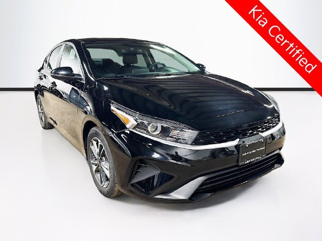 Certified 2023 Kia Forte LXS w/ LXS Technology Package FWD image 1