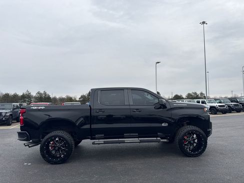 Used 2019 Chevrolet Silverado 1500 RST w/ All-Star Edition image 2