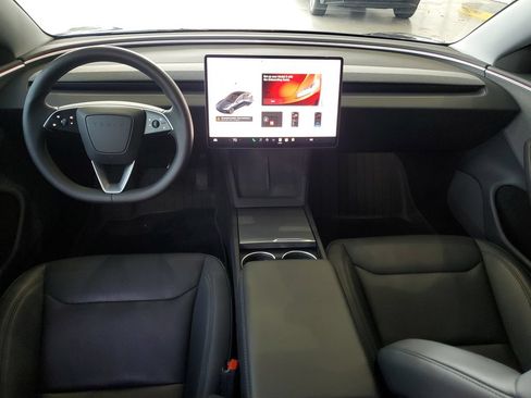 Used 2025 Tesla Model 3 Long Range RWD image 11
