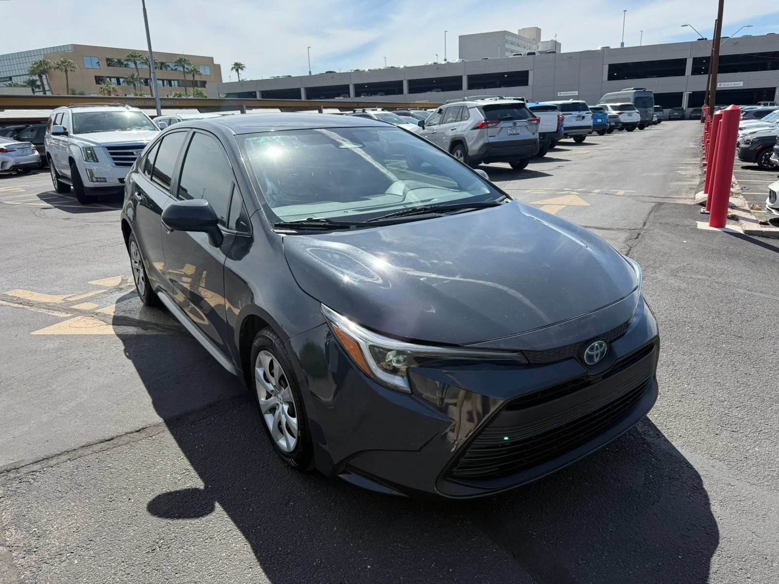 Used 2023 Toyota Corolla LE FWD image 8