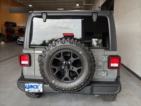 Used 2021 Jeep Wrangler Unlimited Sport AWD/4WD image 4