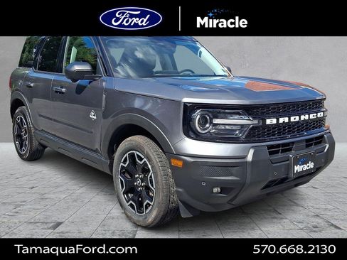 Used 2025 Ford Bronco Sport Outer Banks w/ Outer Banks Tech Package+ AWD/4WD image 1