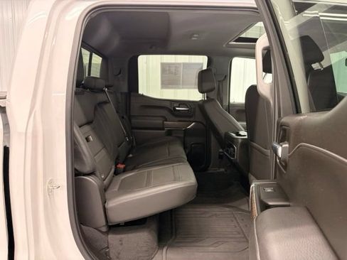 Used 2021 GMC Sierra 1500 Denali w/ Driver Alert Package II AWD/4WD image 9