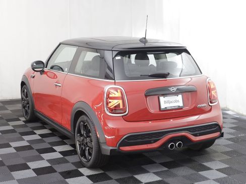 Used 2023 MINI Cooper S w/ Signature Upholstery Package FWD image 15