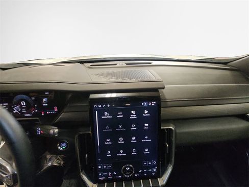 Certified 2025 GMC Acadia Elevation image 22