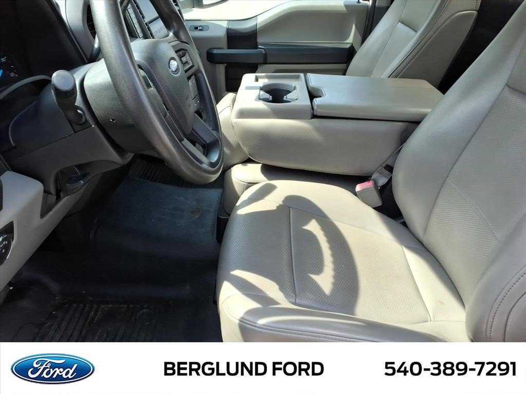 Used 2019 Ford F550 2WD Regular Cab Super Duty image 12