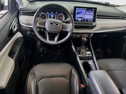 Used 2022 Jeep Compass Limited AWD/4WD image 21