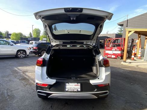 Used 2020 Buick Encore GX Preferred AWD/4WD image 28