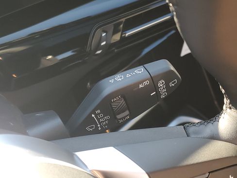 New 2026 BMW X1 xDrive28i image 16