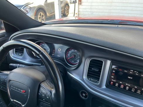 Used 2022 Dodge Charger SXT image 34