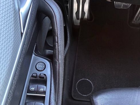 Used 2018 BMW 530i xDrive AWD/4WD image 23