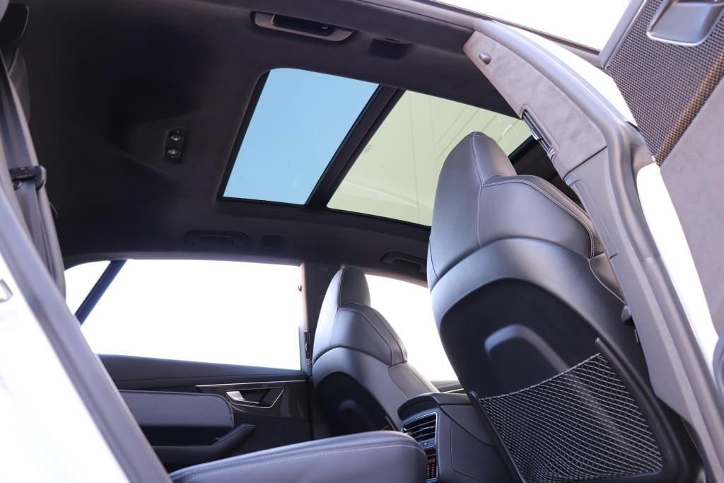 Used 2023 Audi SQ8 Prestige AWD/4WD image 34